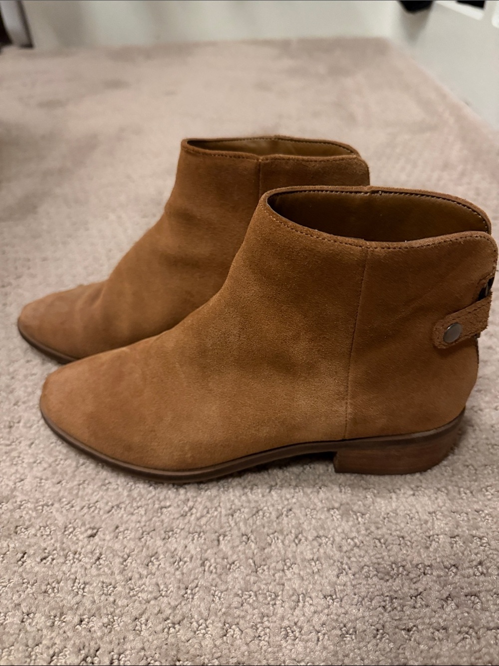 Dolce Vita Suede Ankle Booties in Chestnut